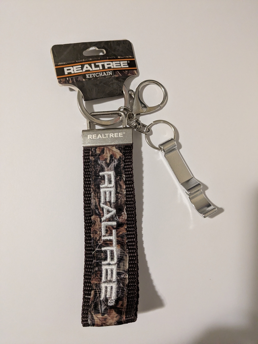 Realtree Camo Keychain with Bottle Opener - Brown/Black